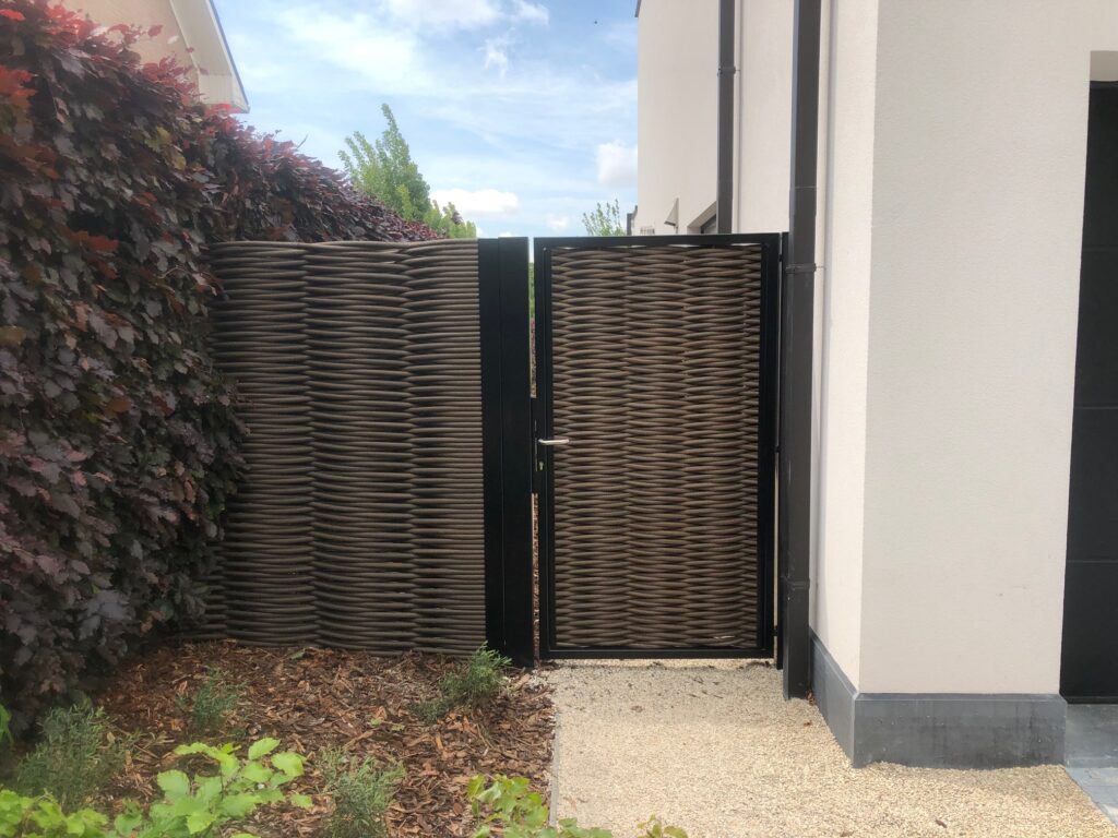 Forest Avenue - tuinpoort - dubbele weving - onderhoudsvrije afsluiting - dubbele weving